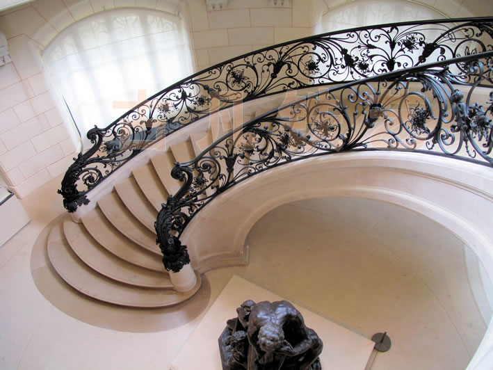 铁艺扶手的安装要求说�? /><i></i></a></span>
                            <div>
                                  <b>[2016-06-12]</b>
                                  <p><a href=